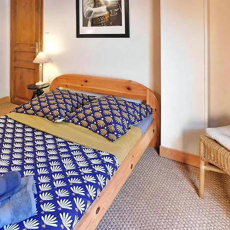 Le Moulinot سارلا لا كانيدا